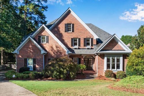 4790 Broxbourne Dr, Marietta, GA 30068-5510