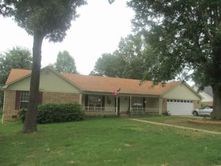 204 Live Oak Dr, Searcy, AR 72143-4513