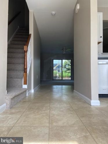 76 Acorn Blvd, Lancaster, PA 17602-5712
