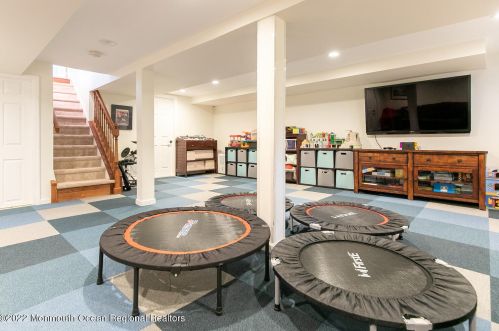 174 White St, Tinton Falls NJ exterior