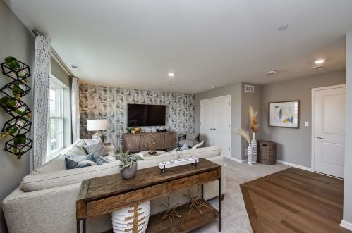 2939 Showplace Dr, Naperville IL  60564-5055 exterior