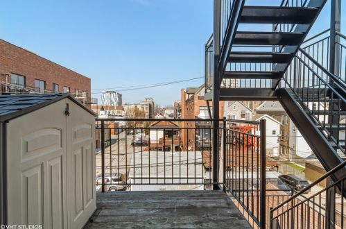 1542 Augusta Blvd, Chicago IL  60642-3948 exterior