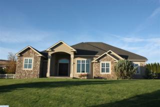 28414 Country Meadows Ln, Kennewick, WA 99338-7517