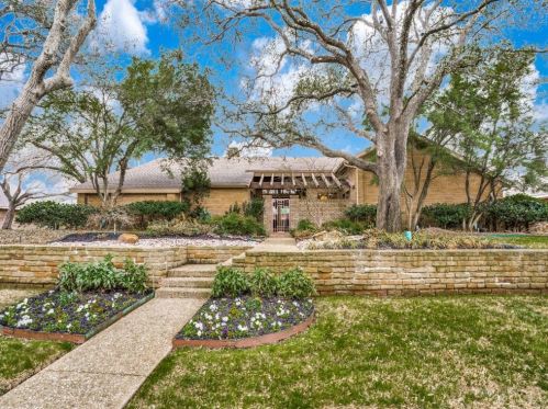 6812 Caulfield Dr, Dallas, TX 75248-1421