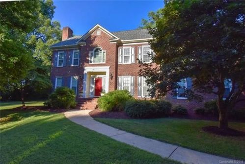 1417 Moorecrest Pl, Kannapolis, NC 28081-5787