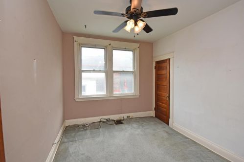 1731 Ella St, Cincinnati OH 45223-2036 exterior