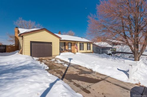 1463 Norfolk St, Denver, CO 80017-4172