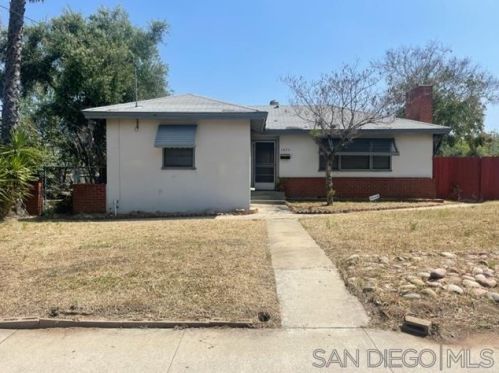 1095 Magnolia Ave, El Cajon, CA 92020-6209