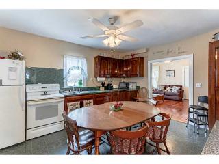 126 Collins St, Woonsocket, RI 02895-5270