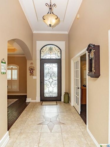 105 Auburn Hl, Victoria, TX 77904-1184