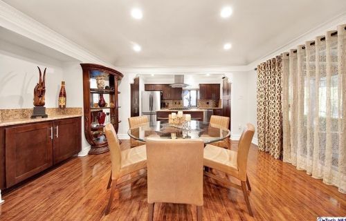 1219 Oakridge Dr, Glendale, CA 91205-3412