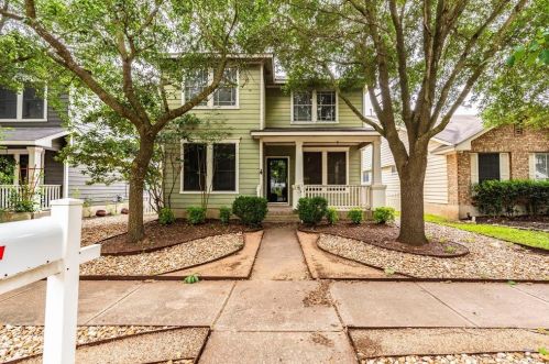 324 Strawn, Uhland TX  78640-4317 exterior