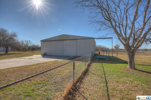 342 Tailwind Dr, Seguin TX 78155-0769 exterior