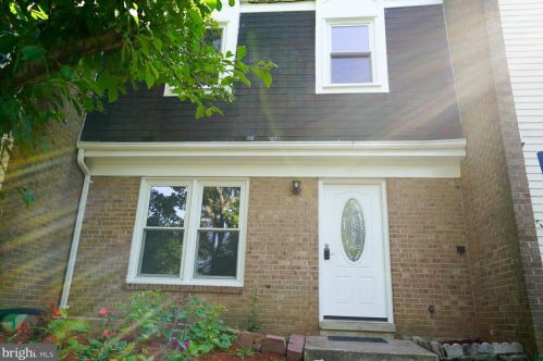 5809 Burke Manor Ct, Springfield, VA 22015-3102