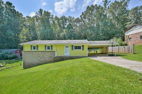 3532 Sage Dr, Lithia Springs, GA 30122-3727