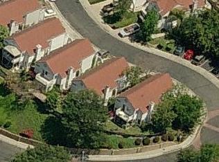 10524 Flora Verda Ct, Santee, CA 92071-5902