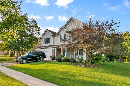 1073 Larkspur Ct, Pingree Grove, IL 60140-9145