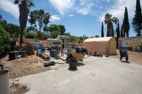 16273 Rancho Escondido Dr, Riverside CA  92506-5814 exterior