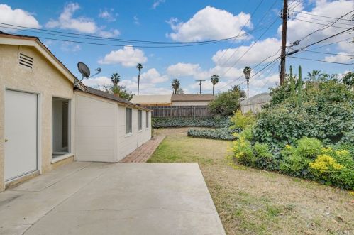 2918 Westridge Rd, Riverside CA  92506-4454 exterior