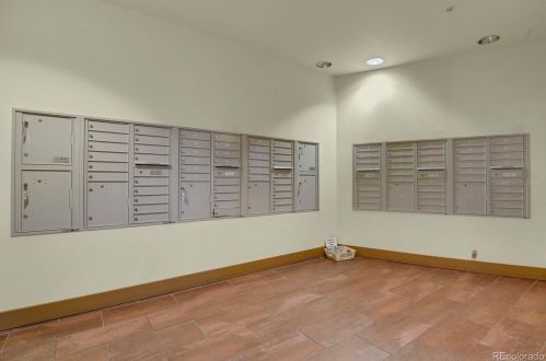 10111 Inverness Main St, Englewood CO  80112-5722 exterior