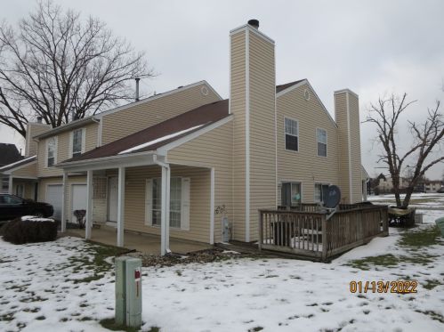 19409 Hickory Pl, Country Club Hills, IL 60478-5839