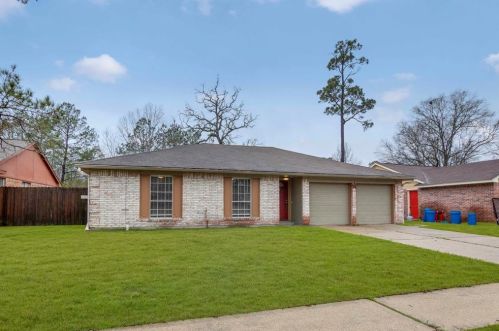 16790 Glen Eagle Dr, Conroe TX  77385 exterior