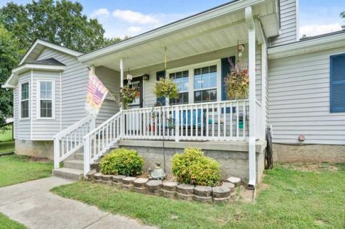 1908 Old Clarksville Pike, Chapmansboro, TN 37035-5002