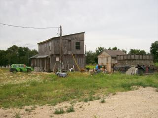 332 Shorthorn Rd, Stockdale, TX 78160-6119