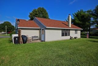 1840 Chickasaw Dr, Circleville, OH 43113-9012