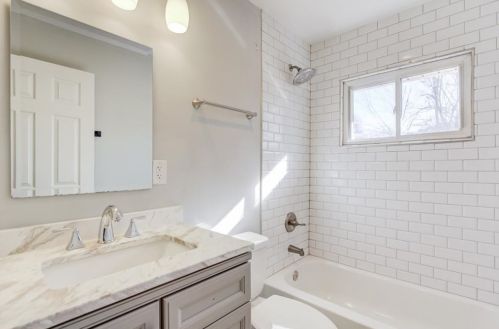 2192 Dering Cir, Atlanta GA  30345-1616 exterior