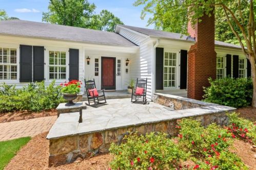 448 Hemlock Dr, Marietta, GA 30064-3330