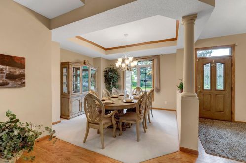 731 Heron Ave, Saint Paul MN  55128-5384 exterior