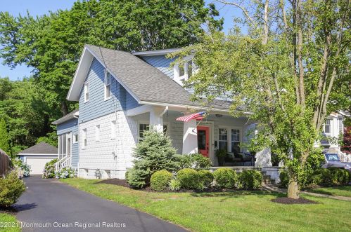 109 Harrison Ave, Red Bank, NJ 07704