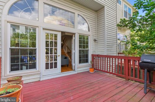 23 Morning Breeze Ct, Silver Spring MD 20904-1248 exterior