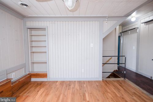 841 Lalor St, Trenton NJ  08610-6556 exterior