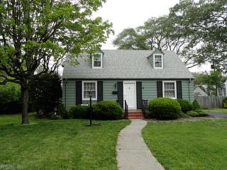 9627 Sherwood Pl, Norfolk, VA 23503-1722