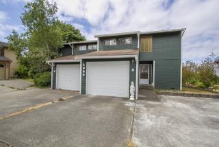 6008 Beverly Ln, Everett, WA 98203-3431