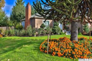 2305 Market St, Salem, OR 97301-1576