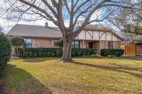 1004 Michael Sean Ct, Bedford, TX 76021-2312