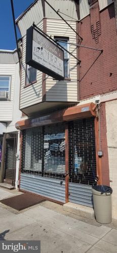 2809 22nd St, Philadelphia, PA 19132-2626