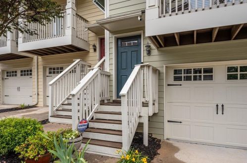 1389 Liberty Pkwy, Atlanta, GA 30318-9391