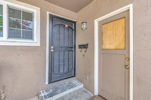 509 Blueberry Ter, San Jose, CA 95129-1902