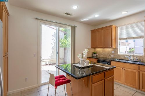 2229 Maidenhair Way, San Ramon, CA 94582-5176