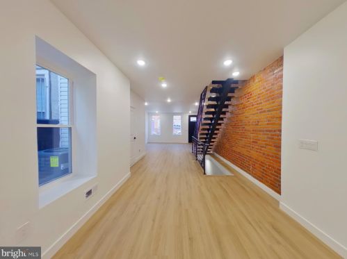 1614 Ellsworth St, Philadelphia PA  19146-3010 exterior