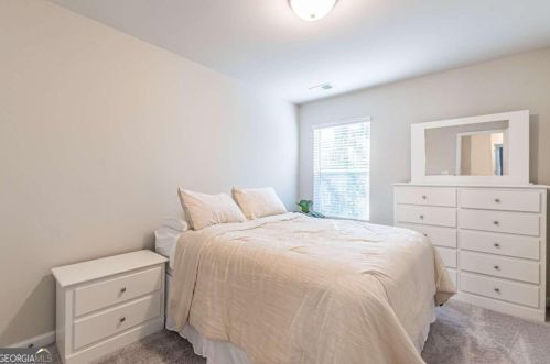 3128 Meadowstone Ln, Atlanta GA  30331-2939 exterior