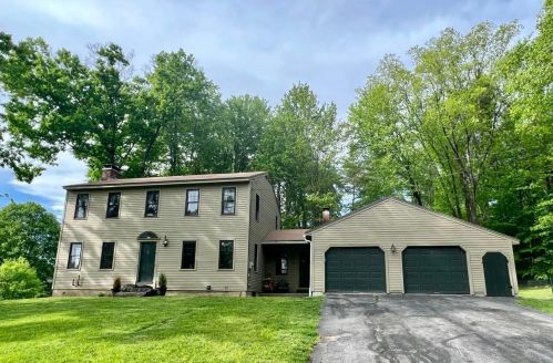35 Coral Ave, Unity NH  03603-4468 exterior