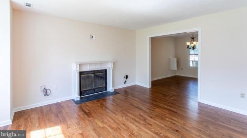 1178 Holly Ave, Shady Side MD 20764-9550 exterior