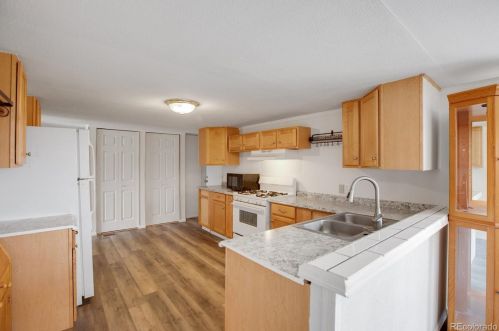 834 Raynolds Ave, Canon City CO 81212-4013 exterior