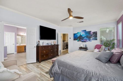 2127 Trinity Mnr Ln, Richmond TX  77469-7255 exterior