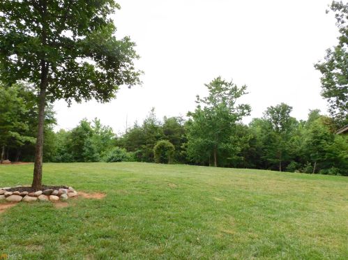 141 Eagle Rock Rd, Cleveland, GA 30528-0057